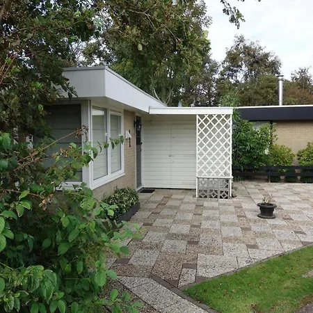 In Sint Maartenszee Near בית נופש