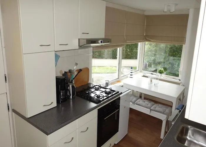 In Sint Maartenszee Near * Sint Maartensvlotbrug